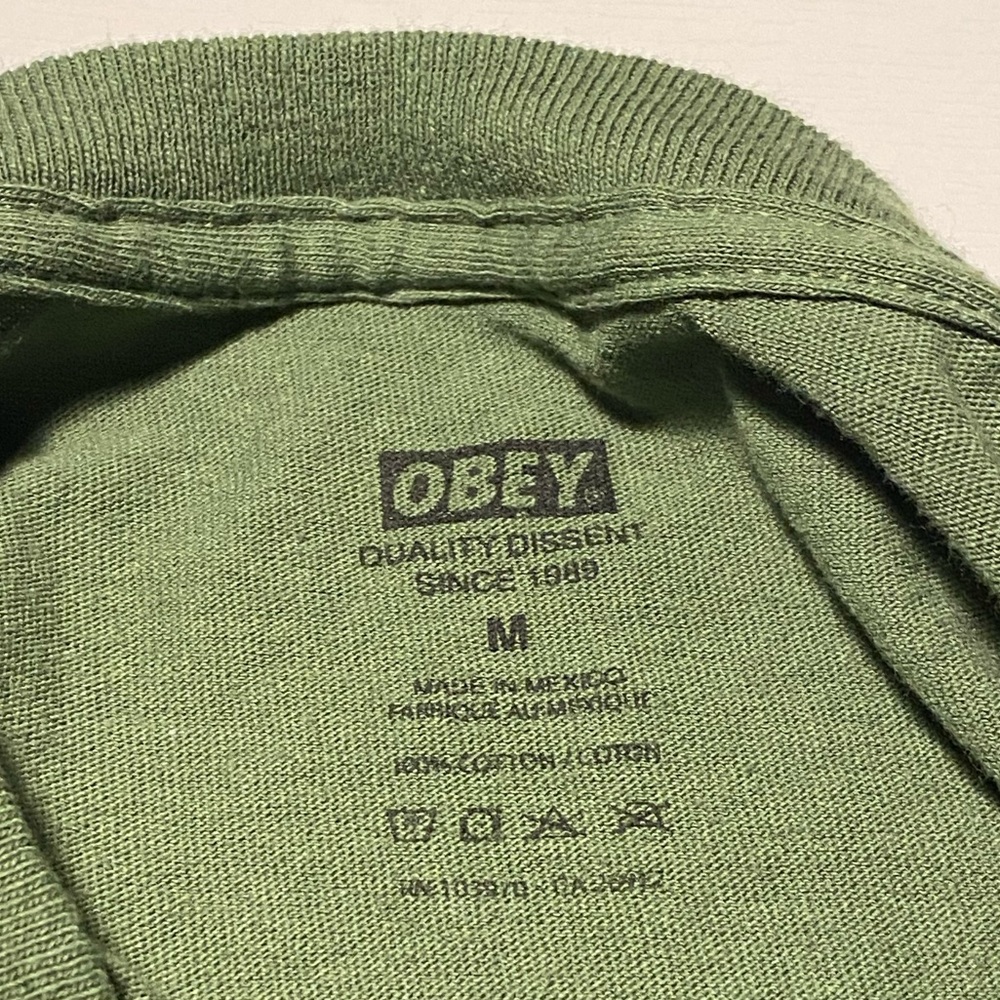 Obey Men’s Tee Medium Army Green - Picture 4 of 5